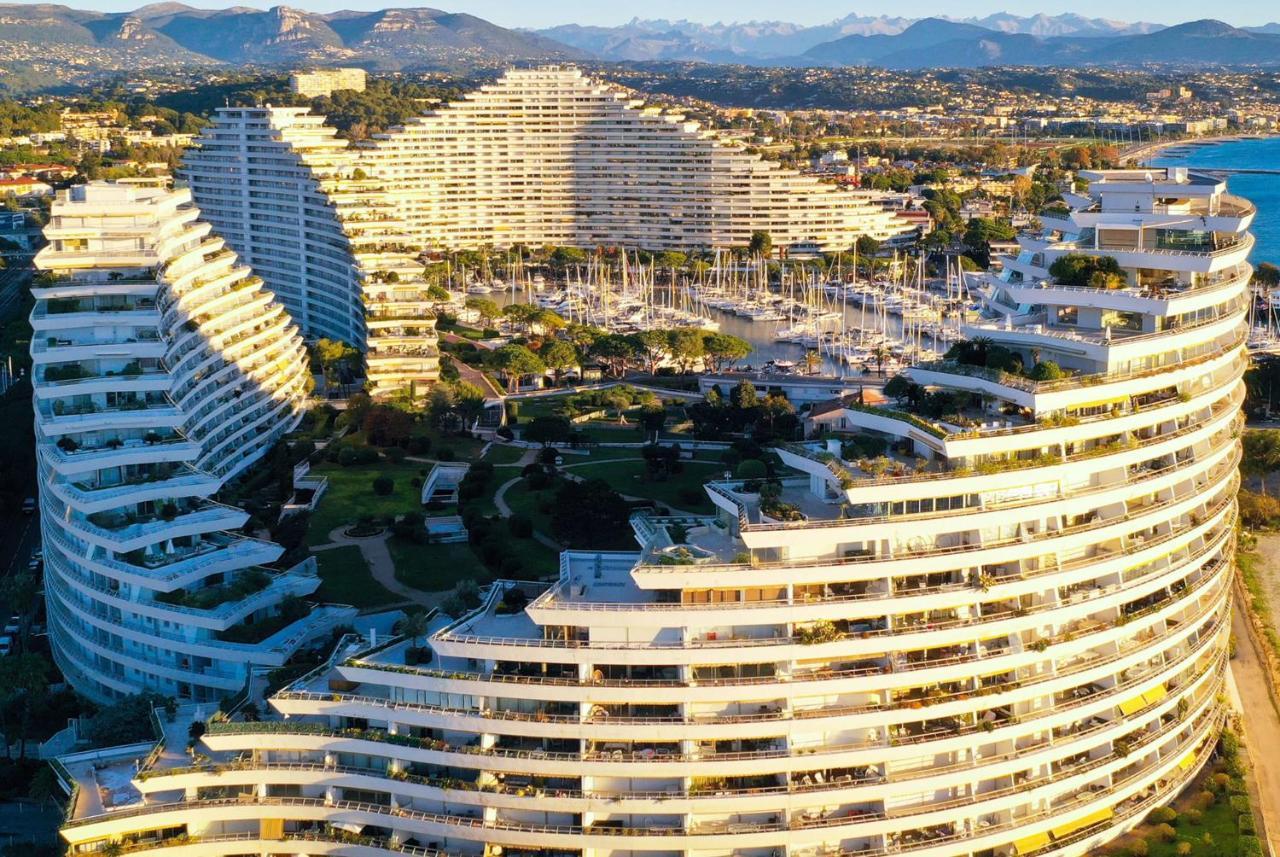 Blue Terrace Apartment - Marina Baie Des Anges Villeneuve-Loubet Exteriör bild