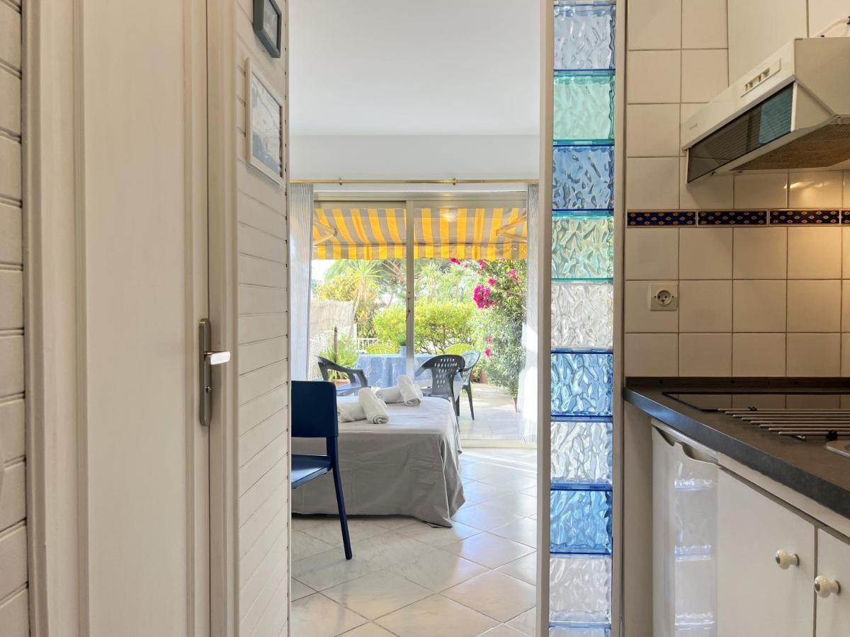 Blue Terrace Apartment - Marina Baie Des Anges Villeneuve-Loubet Exteriör bild