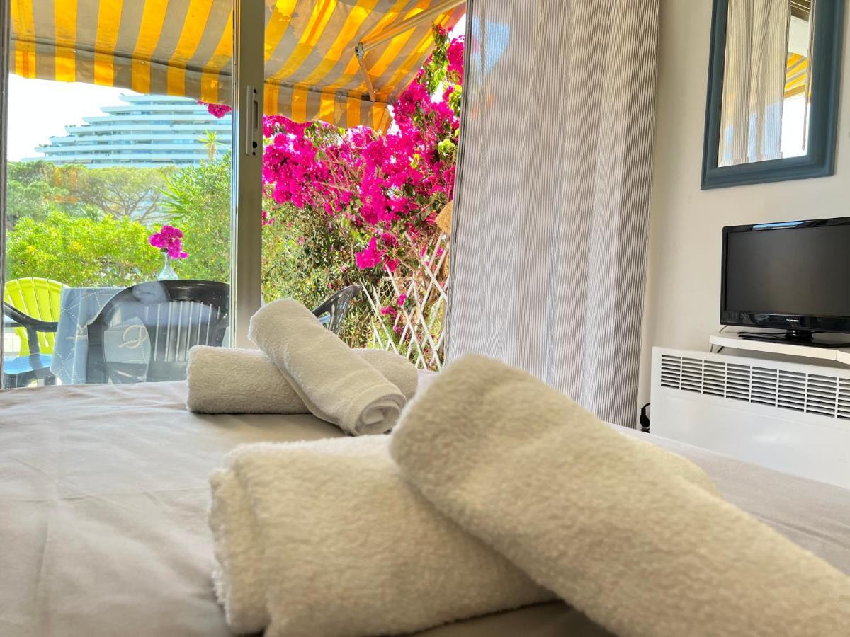 Blue Terrace Apartment - Marina Baie Des Anges Villeneuve-Loubet Exteriör bild